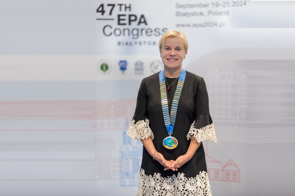 Prof. Teresa Sierpińska nowym prezydentem Europejskiego Towarzystwa Protetycznego (EPA)